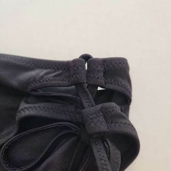 Shade & Shore Bikini Top Womens Size M Black Push-Up Criss-Cross Tie Back - Picture 4 of 9